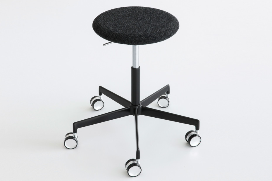 Tabouret mobile design