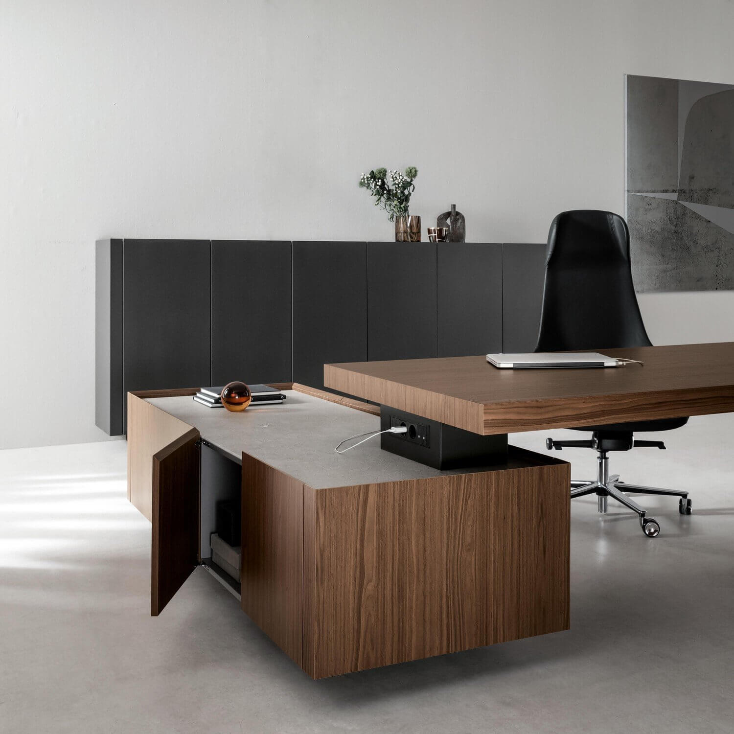 Bureau de direction design italien SERGIO.