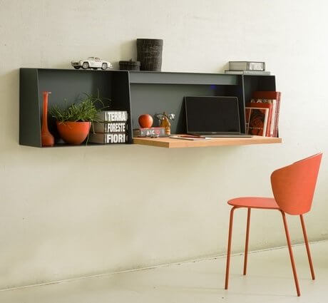 Petit bureau mural design avec rangements