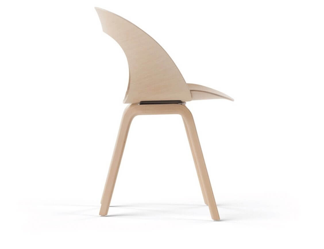 Chaise en bois design scandinave moderne MUDRA