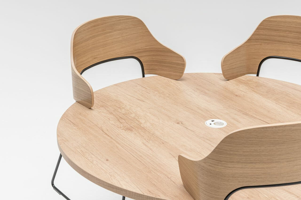 Chaise de restaurant design et moderne pour les pro.