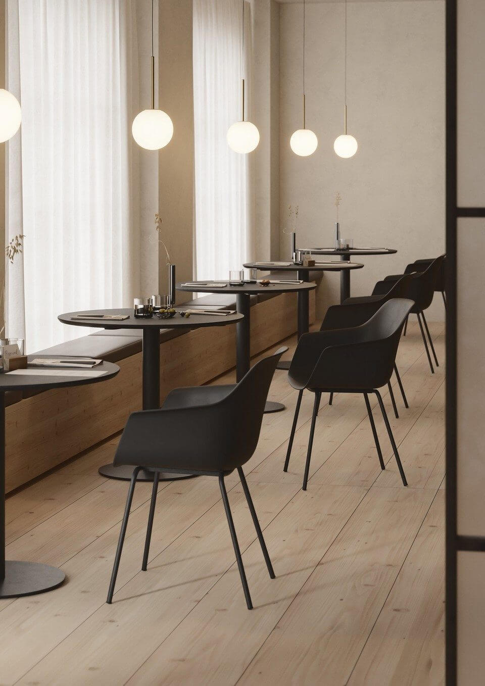 Coin repas équipé de tables ASKIP dans un environnement professionnel