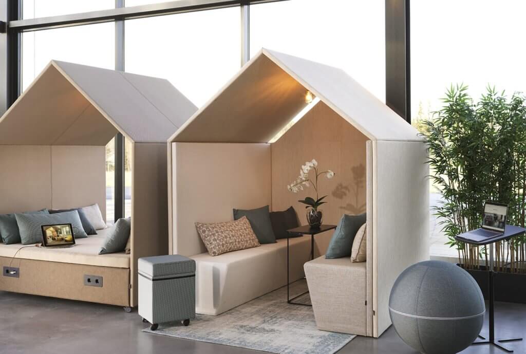 Box acoustique avec banquette d'assise VILLAGE