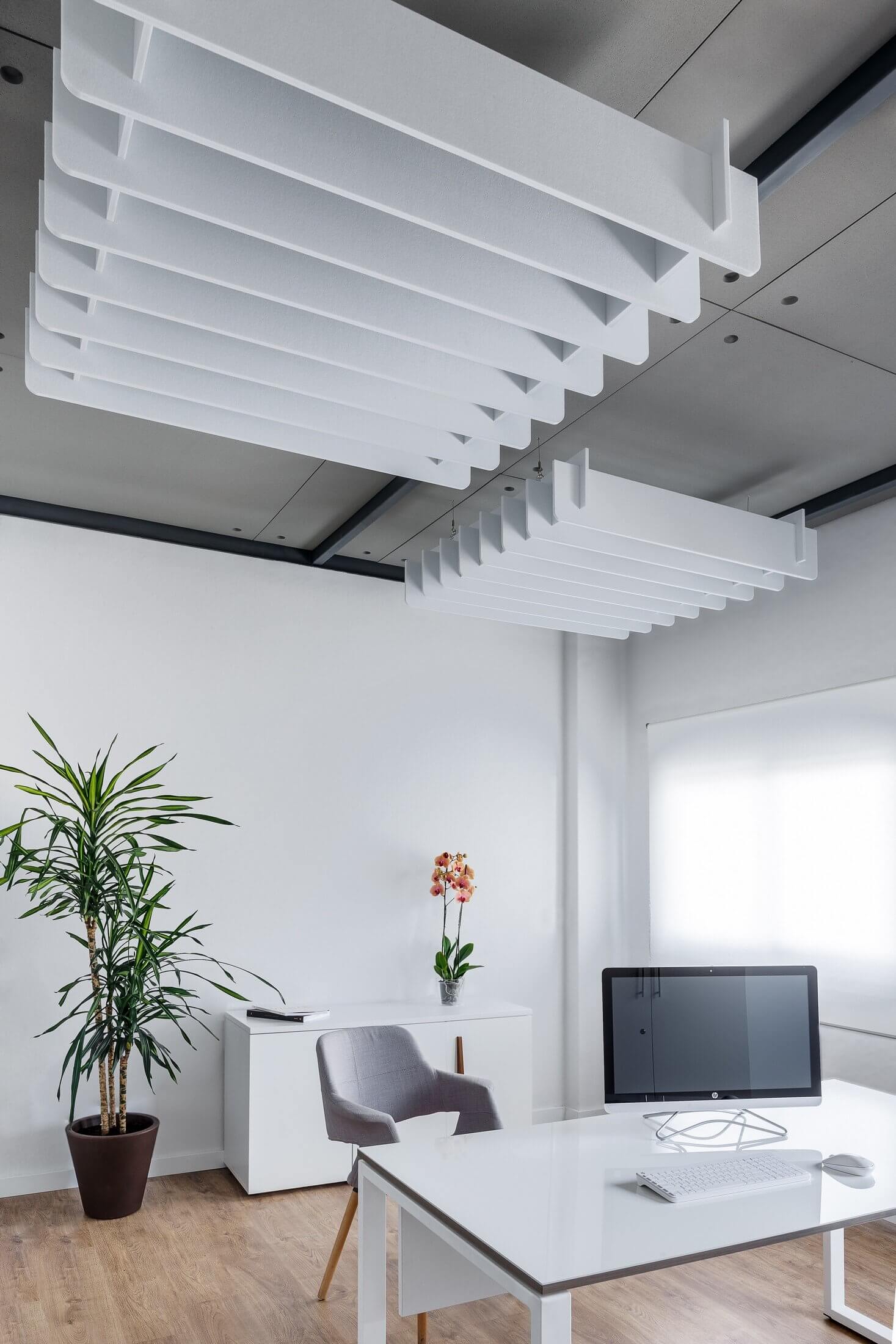 Panneau acoustique mural, absorbant et décoratif pour bureaux