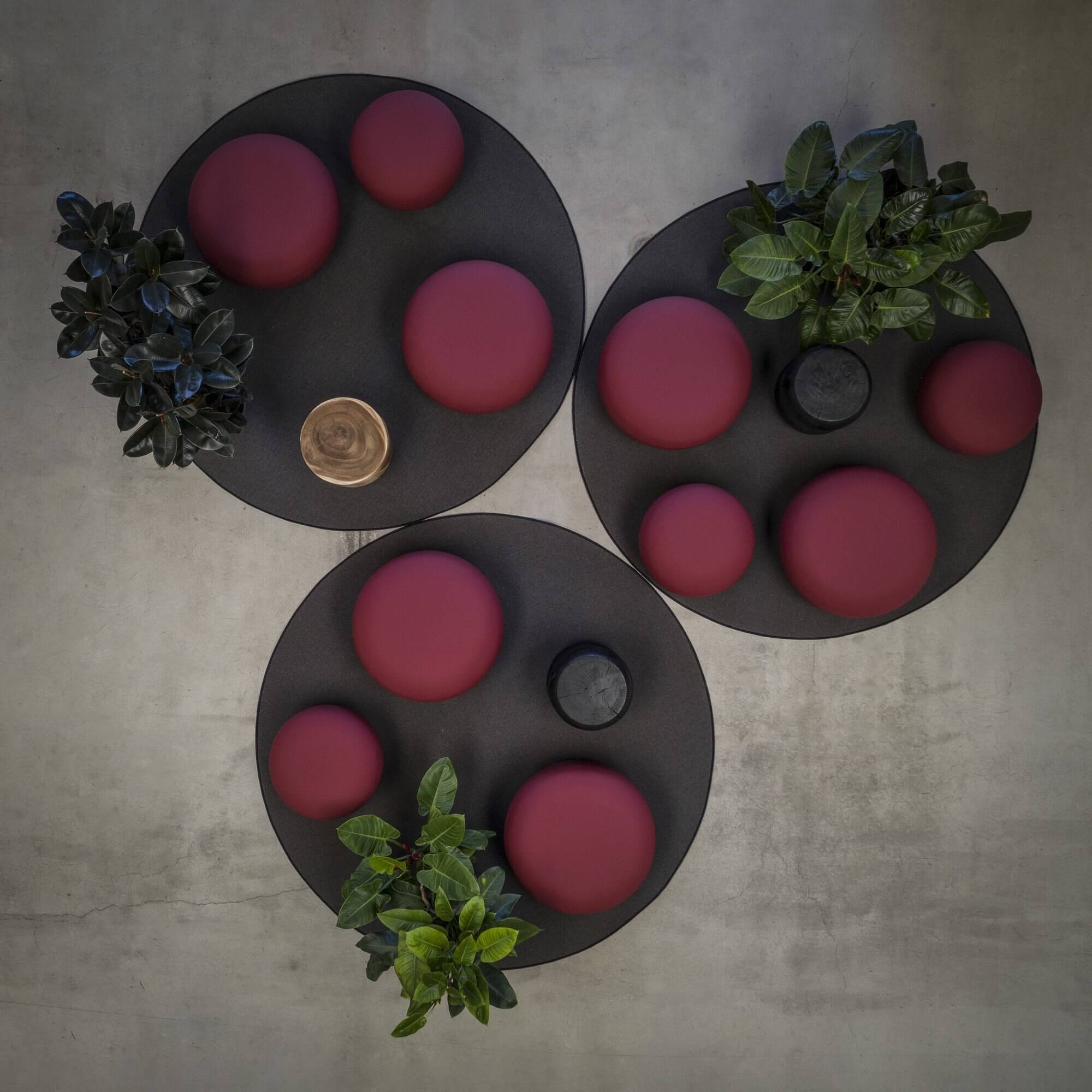 Petit et grand poufs rond CODE