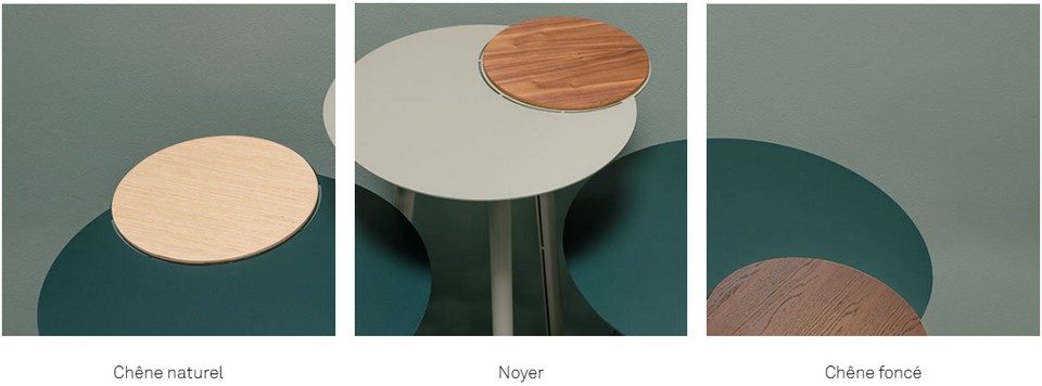 Les trois finitions de plateaux amovibles en bois de la table basse lounge CLOUD : chêne naturel, noyer et chêne foncé.