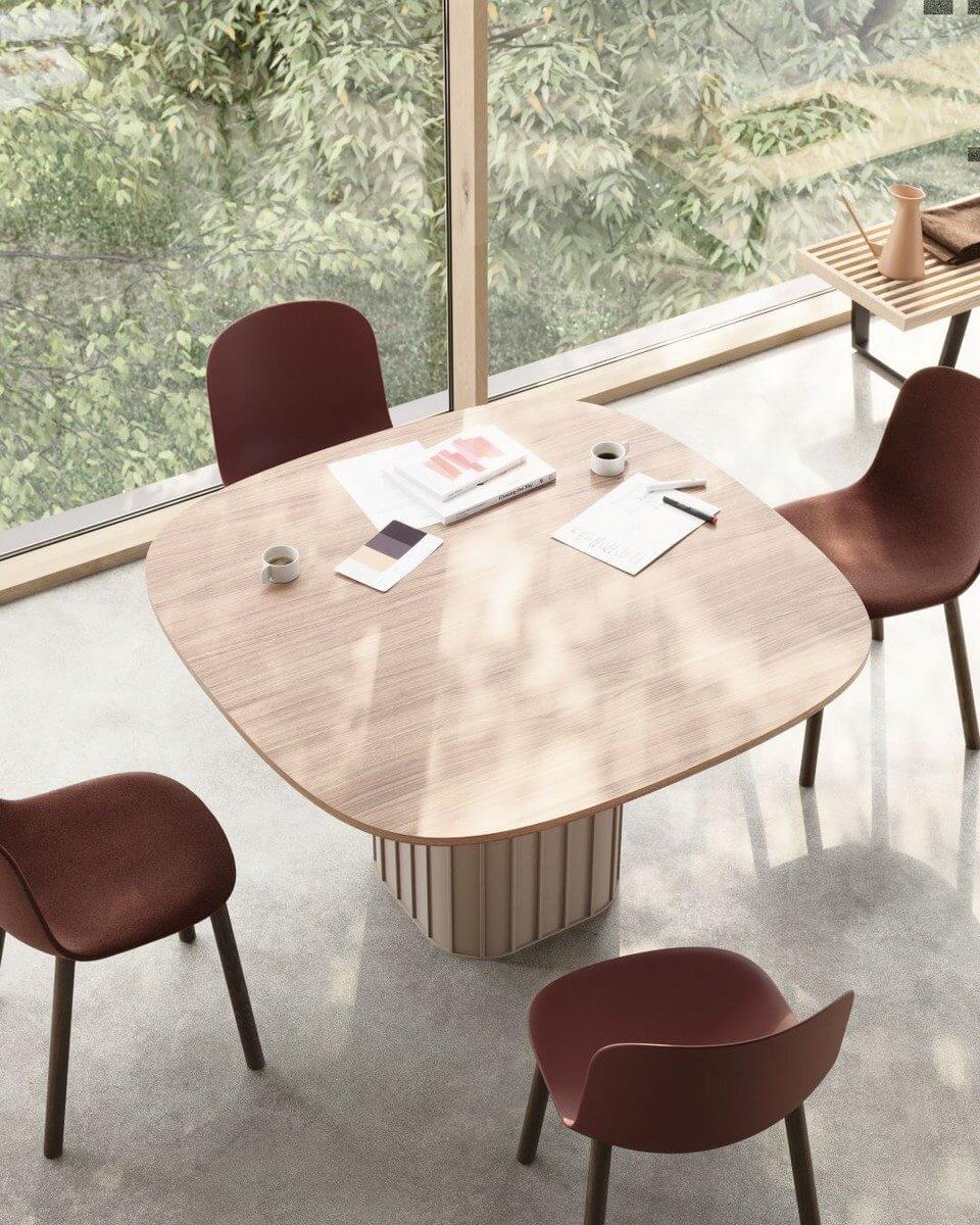 Table de réunion design avec pied central