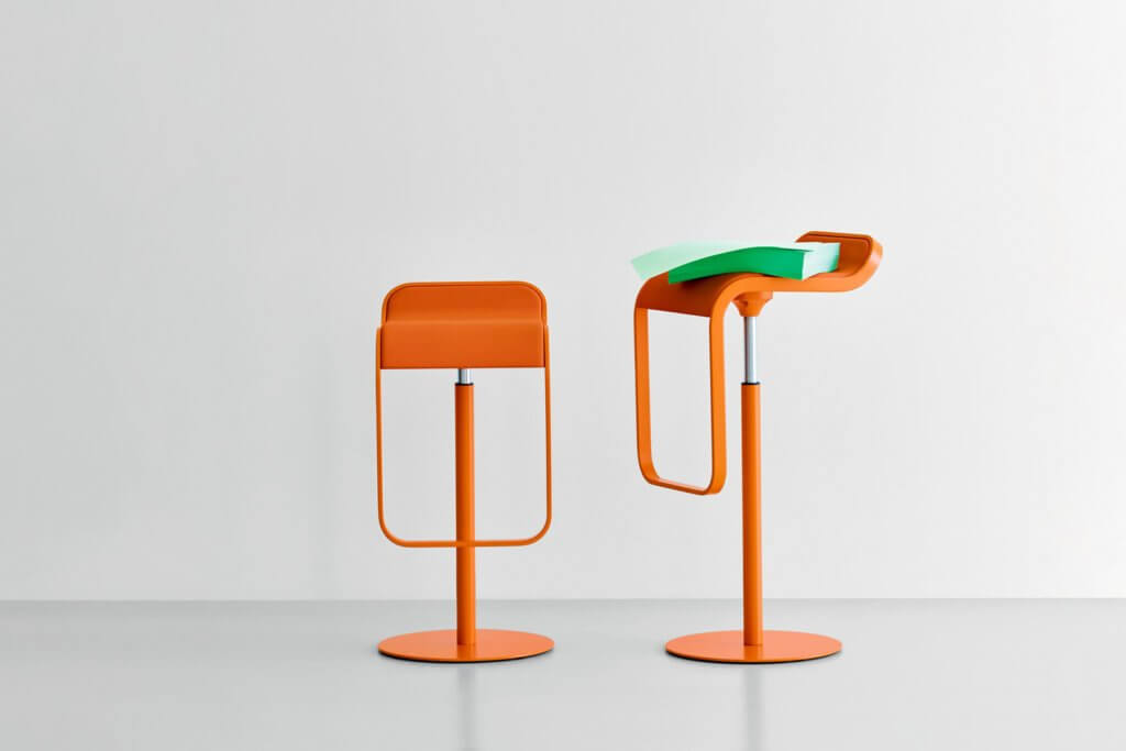 Tabouret haut pivotant et design LEM