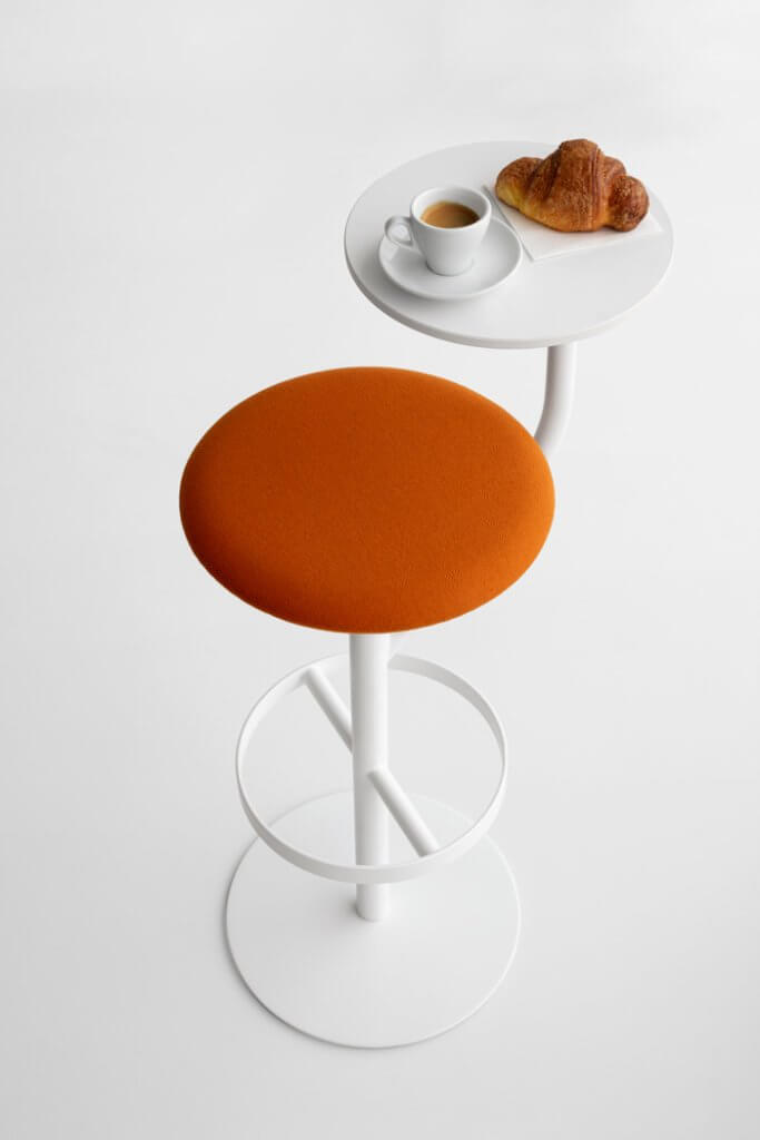 Tabouret avec petite table AARON