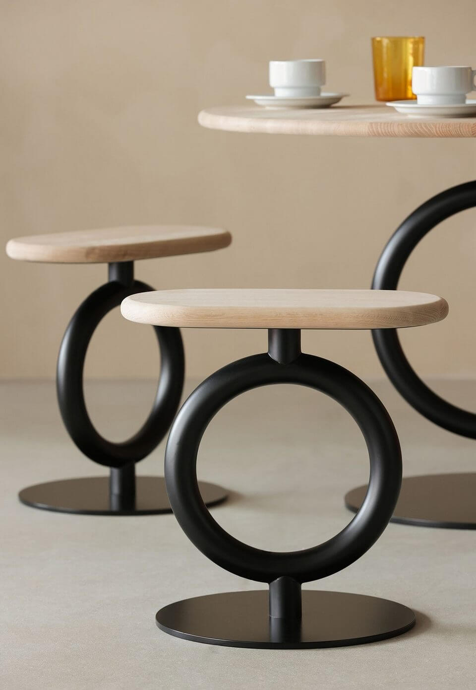 Tabouret de restaurant haut de gamme TOTEM