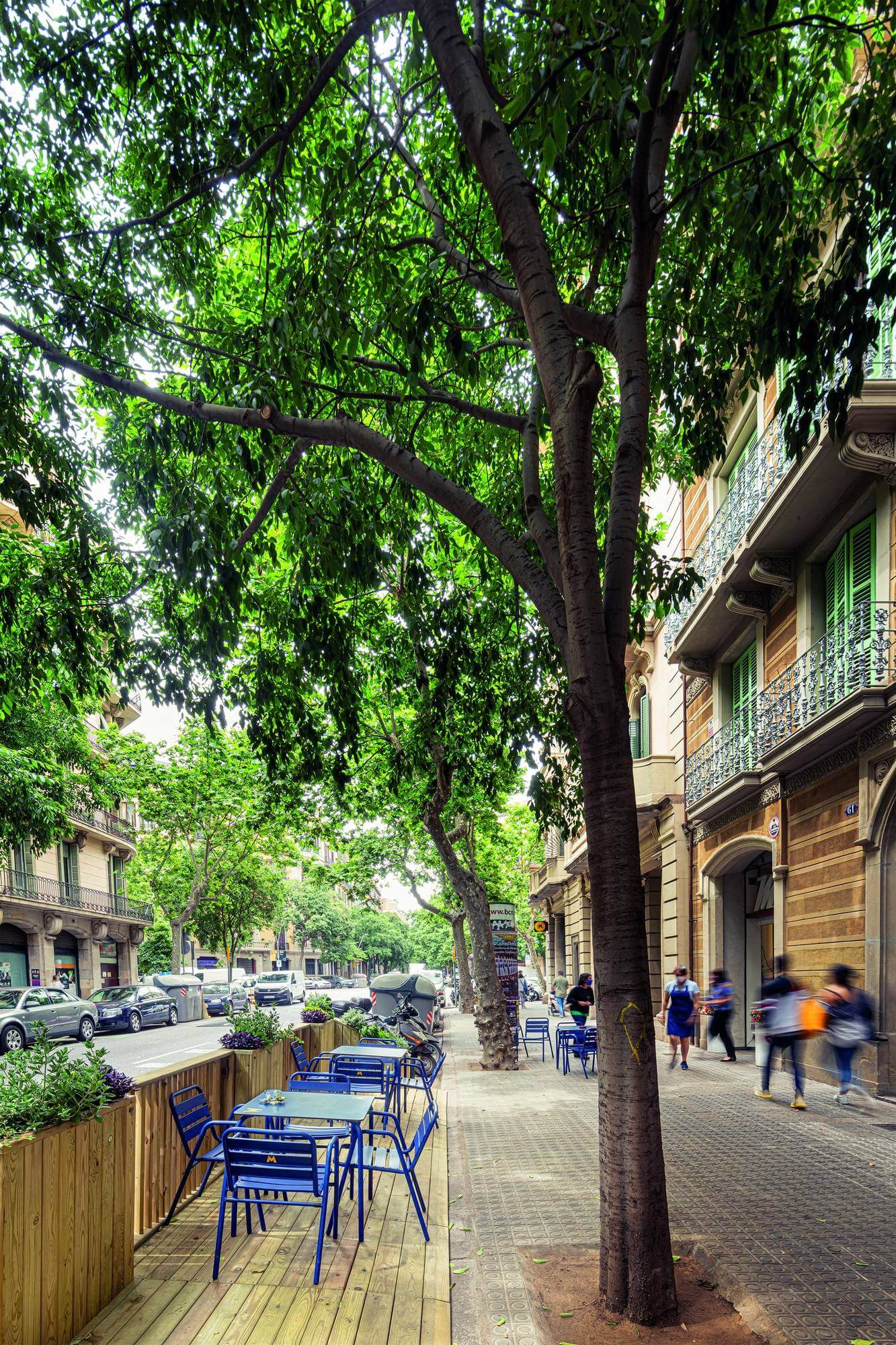 Transformer les parkings des terrasses en ECOPARKLET